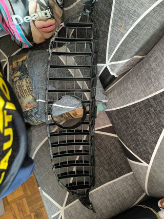 Rejilla radiador mercedes