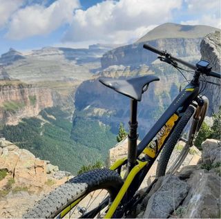 Mondraker FPodium R talla L totalmente revisada.