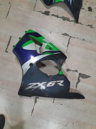 Carenado izquierdo Kawasaki zx6r 98