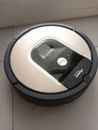 iRobot Roomba 
