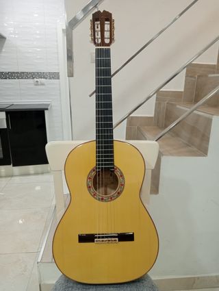 Guitarra flamenca juan montes Rodríguez 