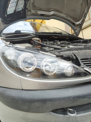 Faros Peugeot 206