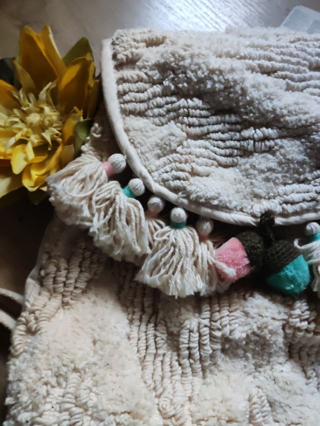 Mochila Zara tejido.