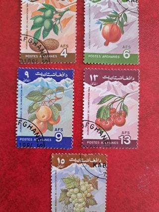 Bonitos sellos Afganistán. Toque vintage