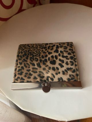 Monedero leopardo