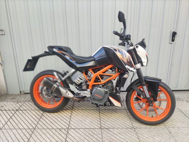 Ktm Duke 390 4T Blanco 2016 19001.Km