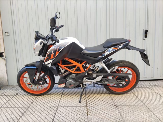 Ktm Duke 390 4T Blanco 2016 19001.Km