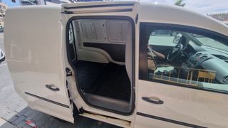 Volkswagen Caddy 2010