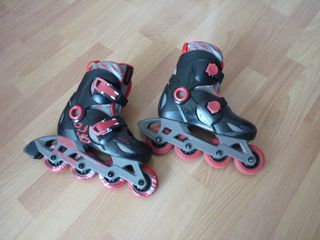 Patines y protecciones para niño