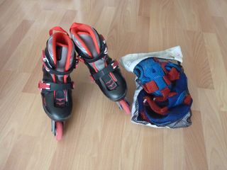 Patines y protecciones para niño