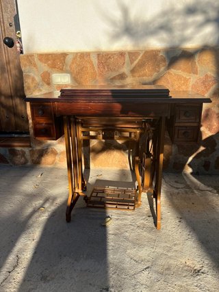 Maquina de coser ALFA