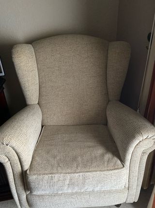 Conjunto sofa y butacas