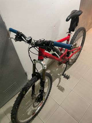 Cannodale Jekyll Enduro de montaña 