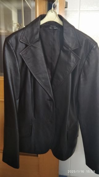 Chaqueta de cuero Zara