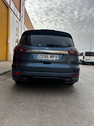 Ford S-MAX 2021