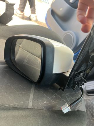 Retrovisor izquierzo ford focus 2008