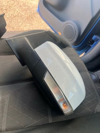Retrovisor izquierzo ford focus 2008