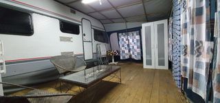 Suelo avance de madera para caravana