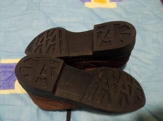 Botas estilo chirucas