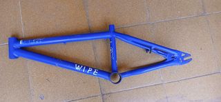 Cuadro y pedalier bmx