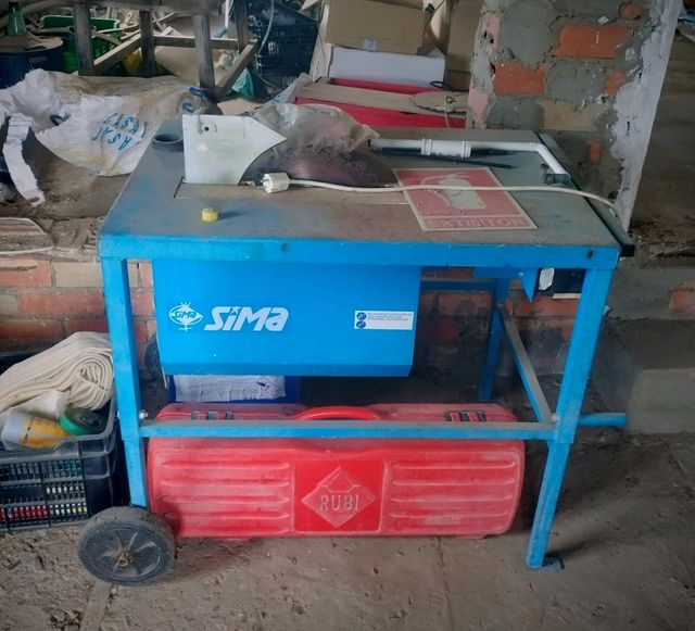 Maquina cortar madera