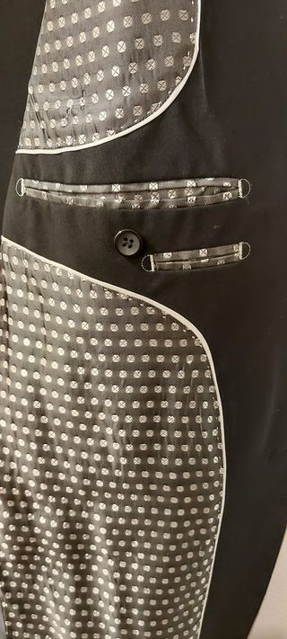 traje hombre negro