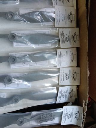 Hélices APC 13 X 6.5 E