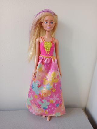 Muñeca Barbie princesa Dreamtopia