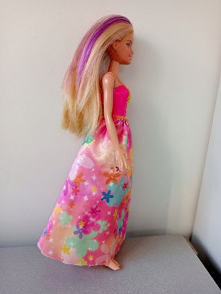 Muñeca Barbie princesa Dreamtopia