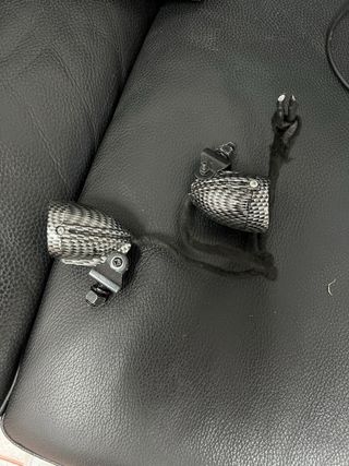 Focos para la moto carbono 