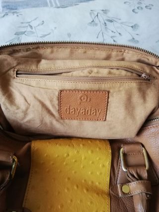Bolso de mano en piel Dayaday