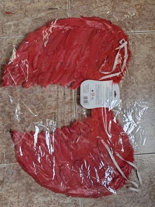 Disfraz Alas de plumas rojas  NUEVAS 