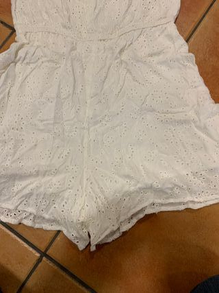 BUZO CORTO,BLANCOT:L,EN BUEN ESTADO.DRAPEADO