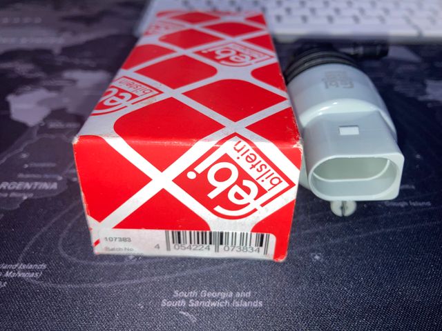 Bomba limpiaparabrisas mercedes w205