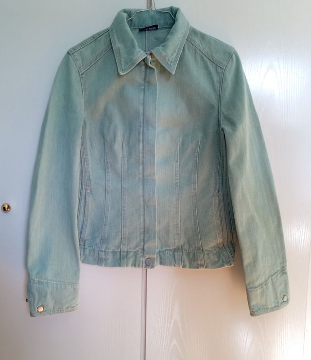 Chaqueta vaquera azul claro MANGO REBAJADO