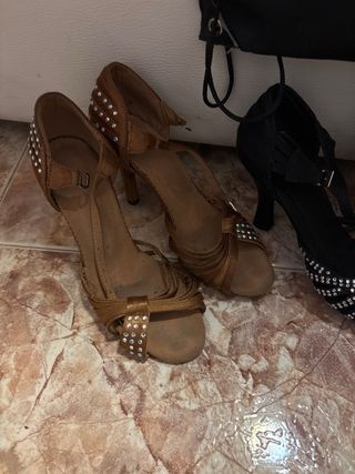 Zapatos de baile talla 38 incluye unos reina y bol
