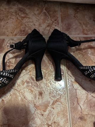 Zapatos de baile talla 38 incluye unos reina y bol