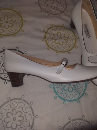 Zapatos de novia