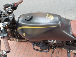 Yamaha XJ 600 café racer HOMOLOGADA