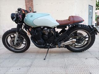 Yamaha XJ 600 café racer HOMOLOGADA