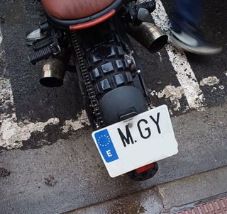 Yamaha XJ 600 café racer HOMOLOGADA