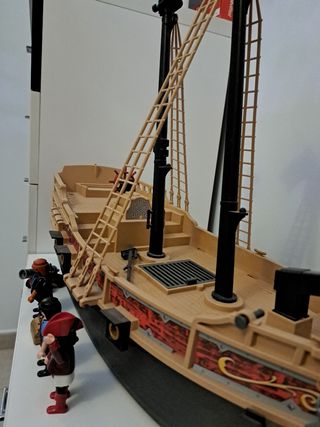 Barco pirata playmobil