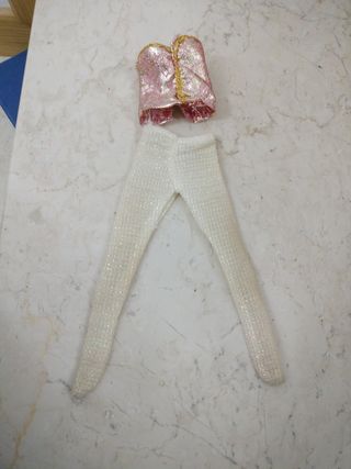 Barbie completo dorato lucky doll