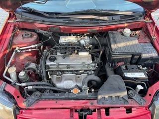 Mitsubishi Space Runner 2002