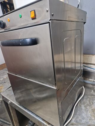 Lavavajillas industrial