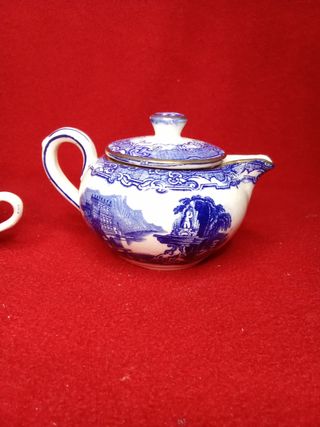 Tetera y taza cartuja de Sevilla