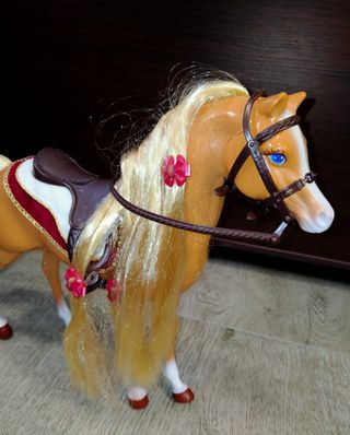 Barbie vintage Barbie and walking beauty con shell