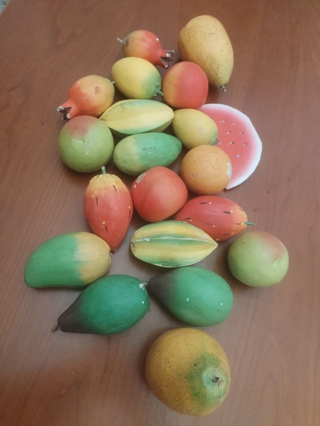 Frutas de madera