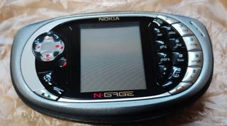 Nokia NGage-QD + extras