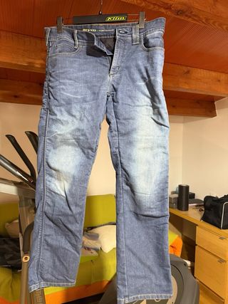 Vaqueros moto Revit PHILLY 2